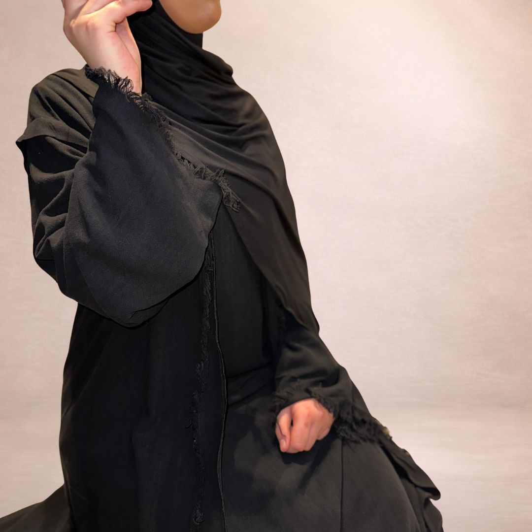Abaya SOUKAINA - Natural and Timeless